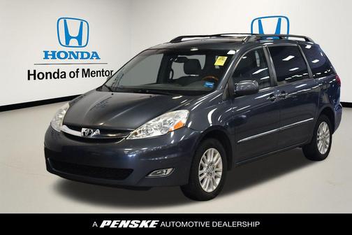 2010 Toyota Sienna XLE