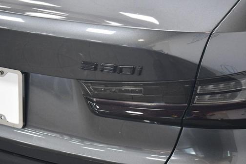 Mineral Gray Metallic 2021 BMW 330 xDrive