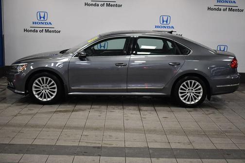 2016 Volkswagen Passat 1.8T SE