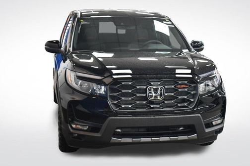 Crystal Black Pearl 2026 Honda Ridgeline TrailSport