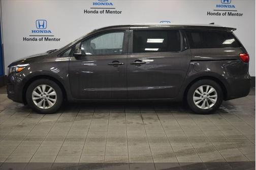2016 Kia Sedona LX