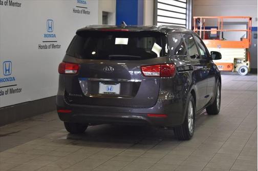 2016 Kia Sedona LX