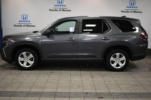 2023 Honda Pilot AWD LX