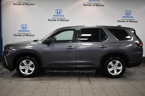 2023 Honda Pilot AWD LX