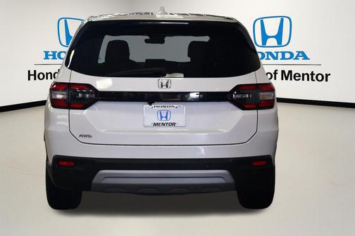 Platinum 2025 Honda Pilot EX-L