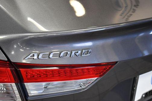 2018 Honda Accord Hybrid Touring