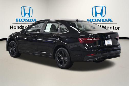 2023 Volkswagen Jetta 1.5T SE