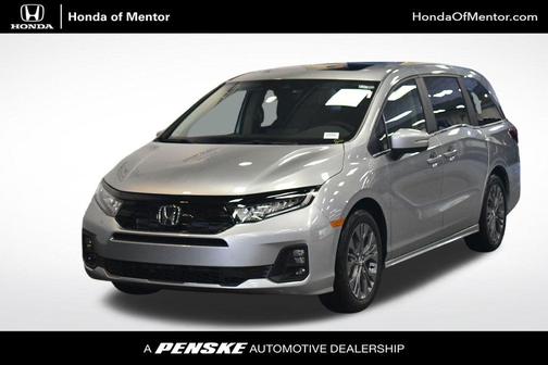 Sonic Gray Pearl 2026 Honda Odyssey Touring