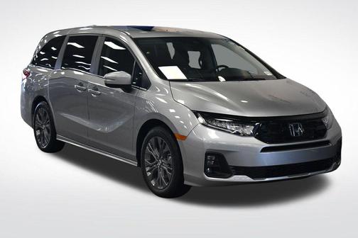 Sonic Gray Pearl 2026 Honda Odyssey Touring