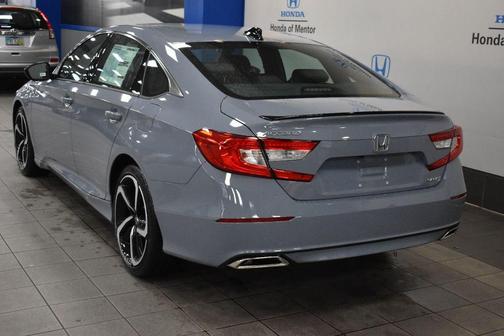 Photo 5 of 31 of 2022 Honda Accord Sport 1.5T