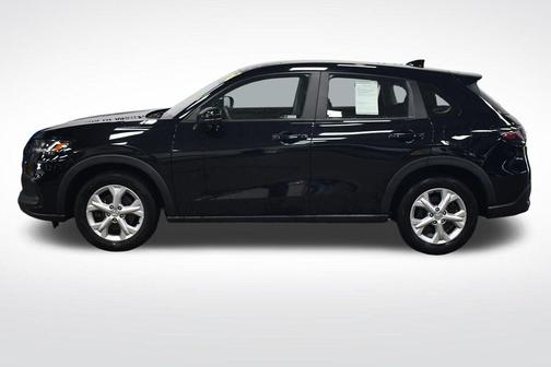 Crystal Black Pearl 2023 Honda HR-V LX