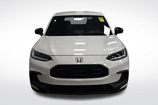 Platinum White Pearl 2024 Honda HR-V Sport