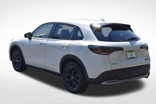 Platinum White Pearl 2024 Honda HR-V Sport