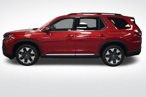 Radiant Red Metallic II 2026 Honda Pilot Touring 8-Passenger