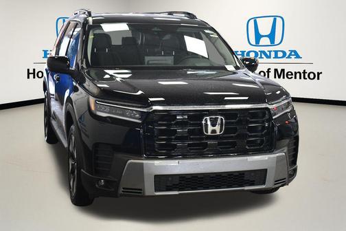 Crystal Black Pearl 2026 Honda Pilot Elite