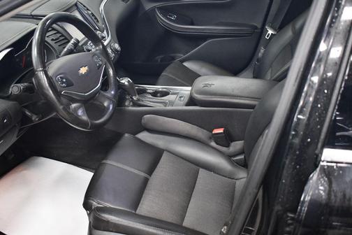 Black 2018 Chevrolet Impala 1LT