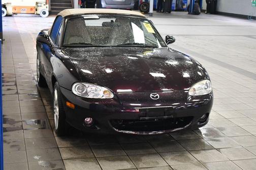 2005 Mazda MX-5 Miata LS
