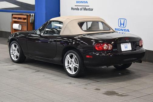 2005 Mazda MX-5 Miata LS