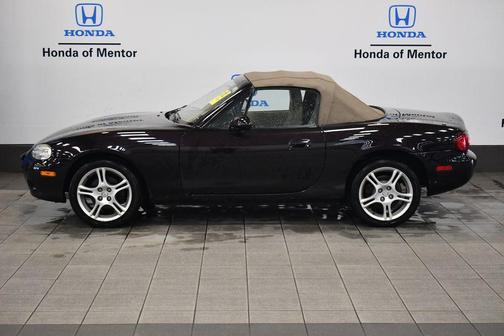2005 Mazda MX-5 Miata LS