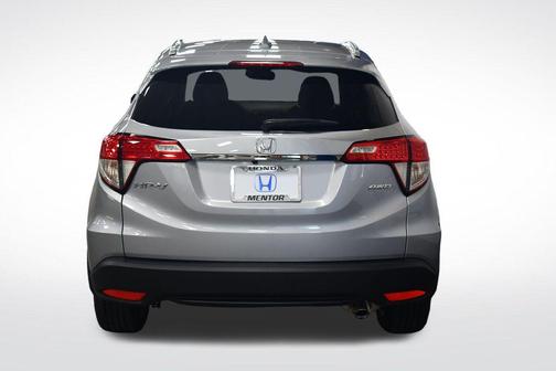 Lunar Silver Metallic 2022 Honda HR-V EX