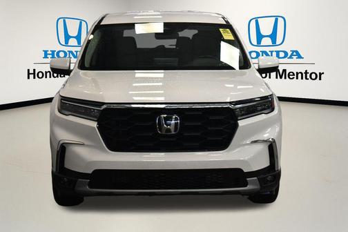 Platinum White 2023 Honda Pilot AWD EX-L 8 Passenger
