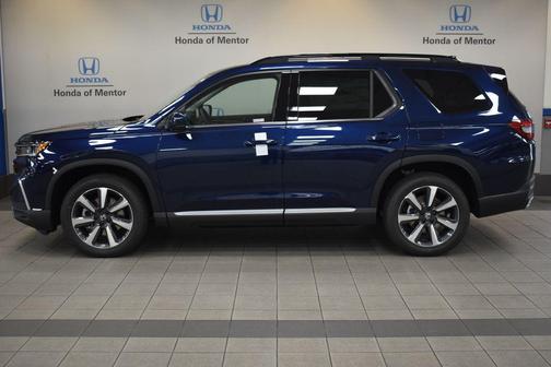 2025 Honda Pilot Touring 8-Passenger
