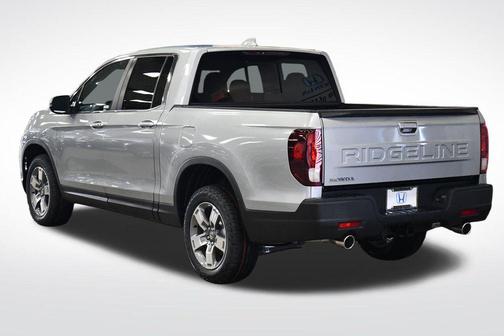 Solar Silver Metallic 2026 Honda Ridgeline RTL
