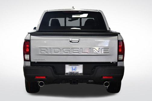 Solar Silver Metallic 2026 Honda Ridgeline RTL
