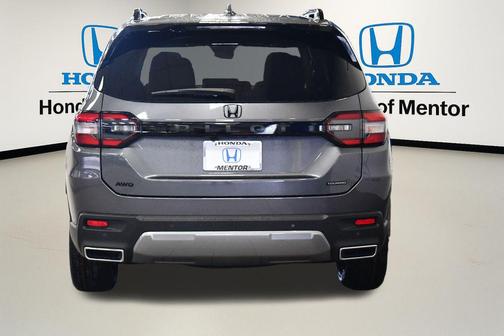 2026 Honda Pilot Touring 8-Passenger
