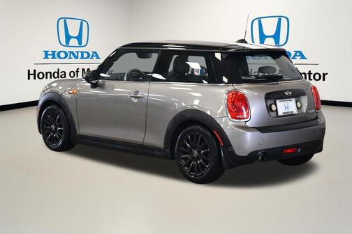 2017 MINI Hardtop Cooper