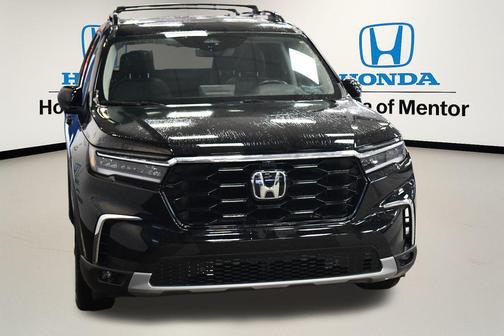 2023 Honda Pilot AWD Elite