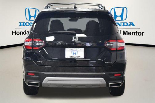 2023 Honda Pilot AWD Elite