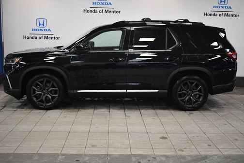 2023 Honda Pilot AWD Elite