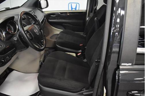 2014 Dodge Grand Caravan AVP/SE