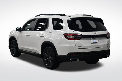 Platinum 2025 Honda Pilot Sport