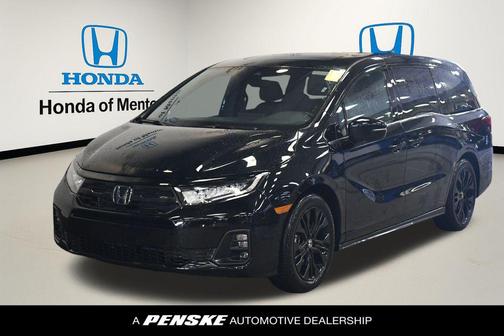 Crystal Black Pearl 2025 Honda Odyssey Sport-L
