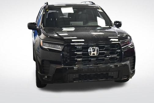 Crystal Black Pearl 2026 Honda Pilot Black Edition
