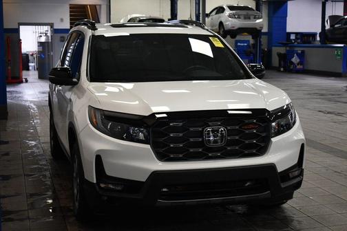 2023 Honda Passport AWD TrailSport