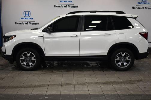 2023 Honda Passport AWD TrailSport