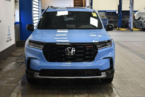 2023 Honda Pilot AWD TrailSport
