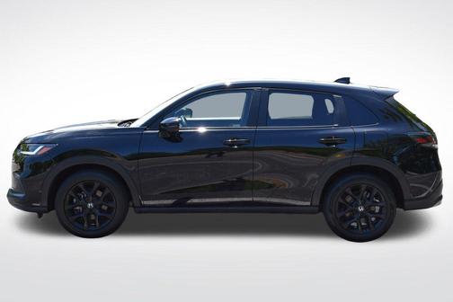 Crystal Black Pearl 2024 Honda HR-V Sport