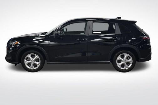 Crystal Black Pearl 2023 Honda HR-V LX