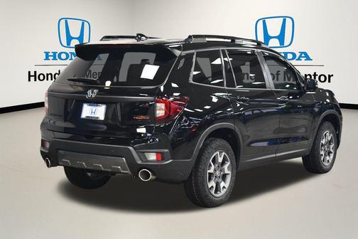 2023 Honda Passport AWD TrailSport