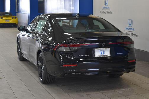 2025 Honda Accord Hybrid Sport-L