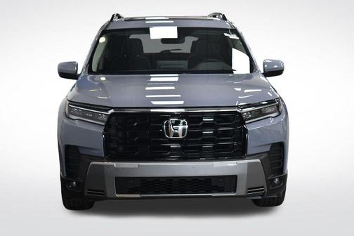 Sonic Gray Pearl 2026 Honda Pilot Elite