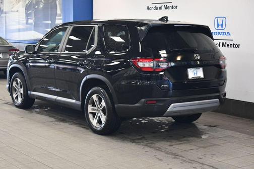 2023 Honda Pilot AWD EX-L 7 Passenger