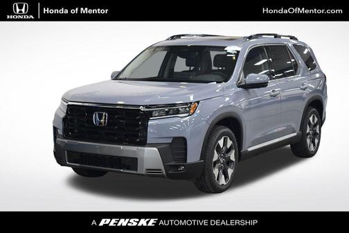 Sonic Gray Pearl 2026 Honda Pilot Touring 8-Passenger