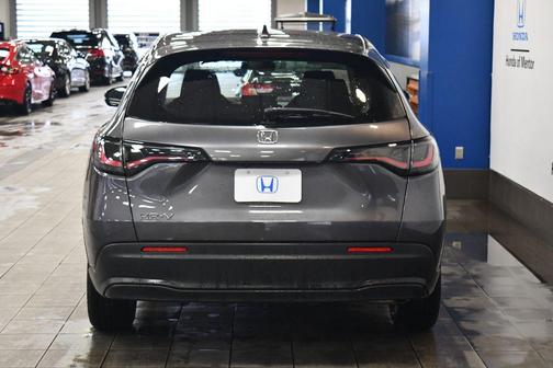 2023 Honda HR-V LX