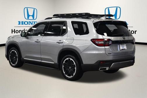 2026 Honda Pilot Touring 8-Passenger