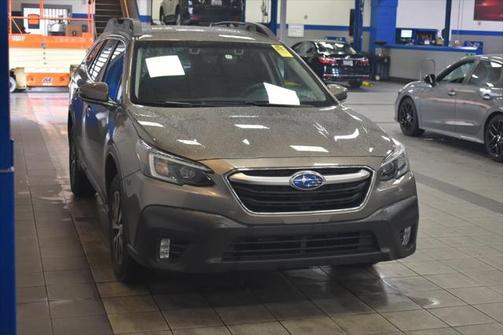 2022 Subaru Outback Premium